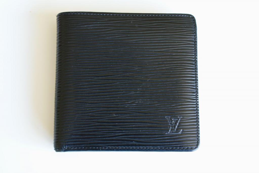 8/12 DROP - Louis Vuitton Black Epi Leather wallet | Styleforum