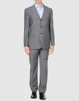 Valditaro Suit