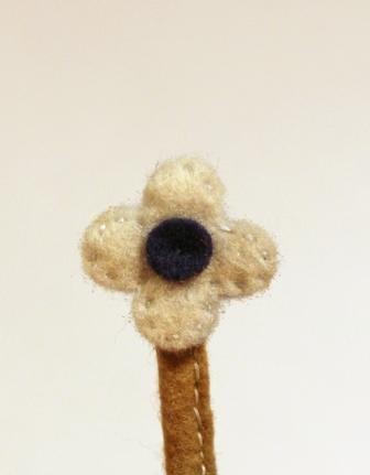 White blue small felt flower small.jpg