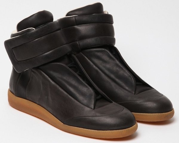 Maison-Martin-Margiela-22-Brushed-Effect-Sci-Fi-Sneakers.jpeg