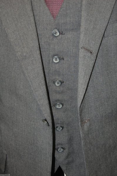 Suit5.JPG