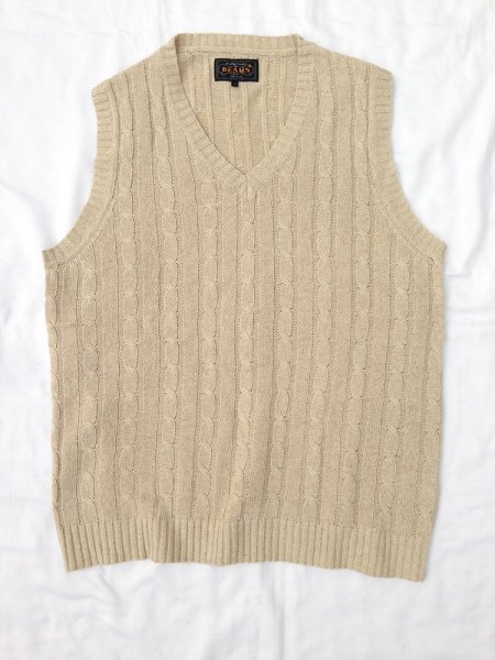 beams_sweater_vest_01.jpg