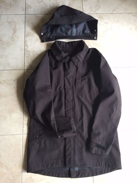 Nau Modus Trench Coat 1.JPG