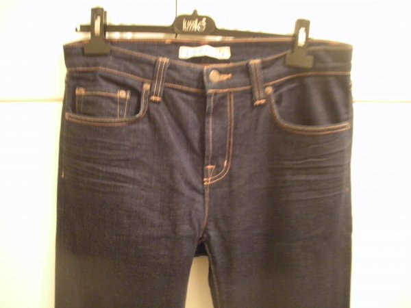 jbrand-jeans-indigo-02.JPG