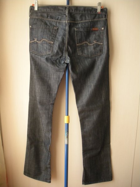 seven-for-all-mankind-jeans-indigo-04.JPG