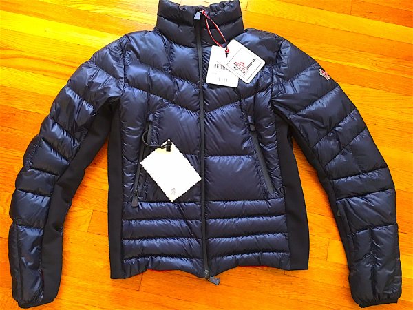 moncler full.JPG