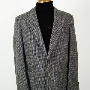 Grey Harris Tweed sport coat.