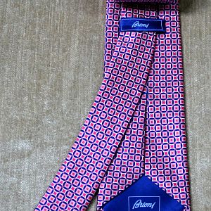 Brioni Tie

Price: 109 USD