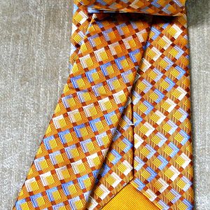 Brioni Tie

Price: 109 USD