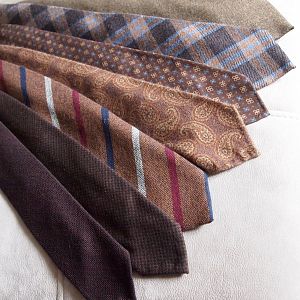 Soporific wool ties