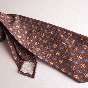 Finnamore Napoli, hanmade, 100% wool, unlined 7-fold