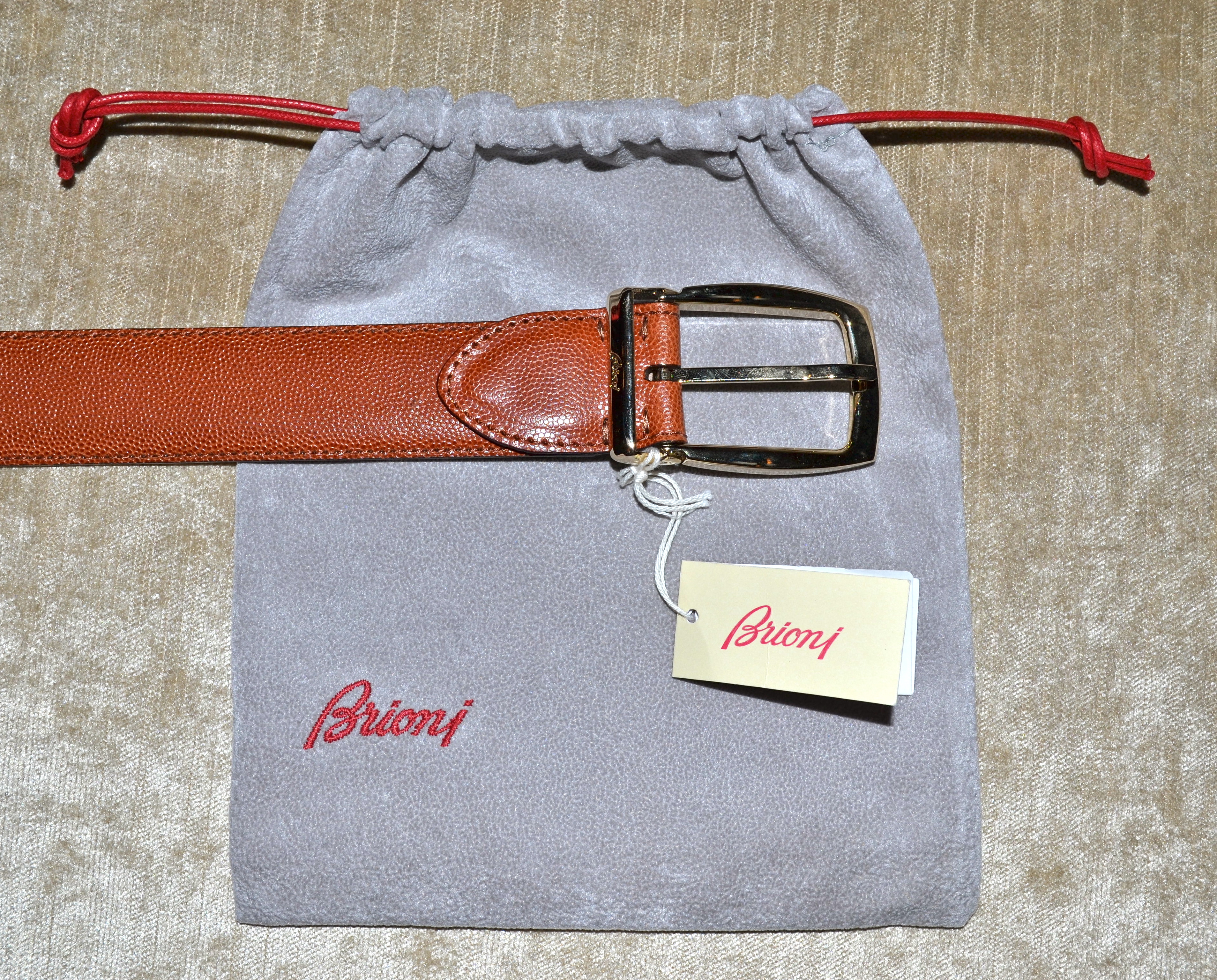 Brioni Belt Leather For Sale

Price: 139,- USD