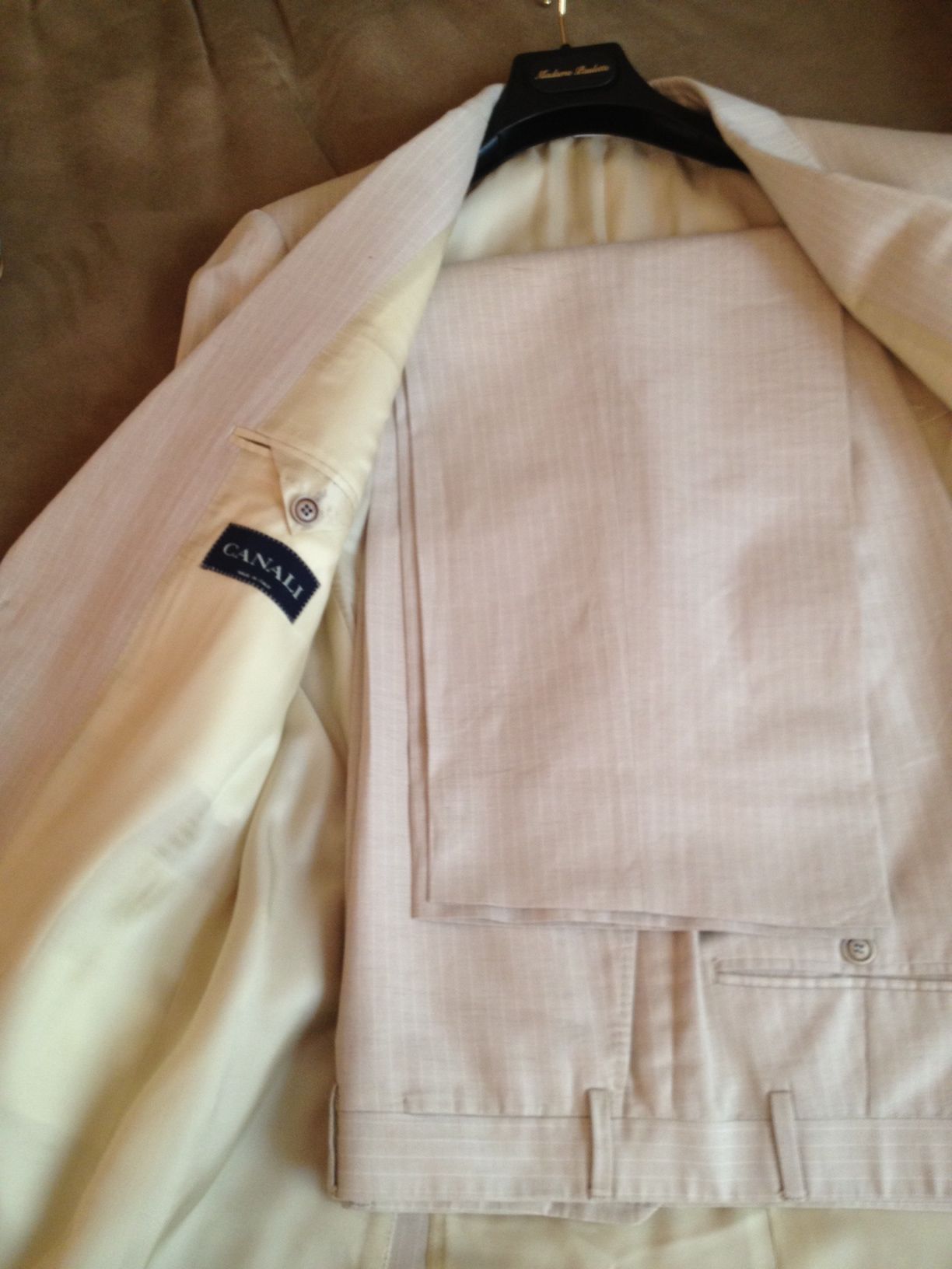 Canali Linen Suit (Size 52 European)