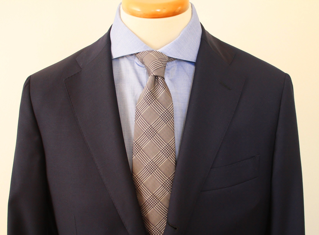 Silver w/navy plaid in 7 fold construction.  Reduced from $99.95 to $79.95.
Available at www.henrycarter.com.au