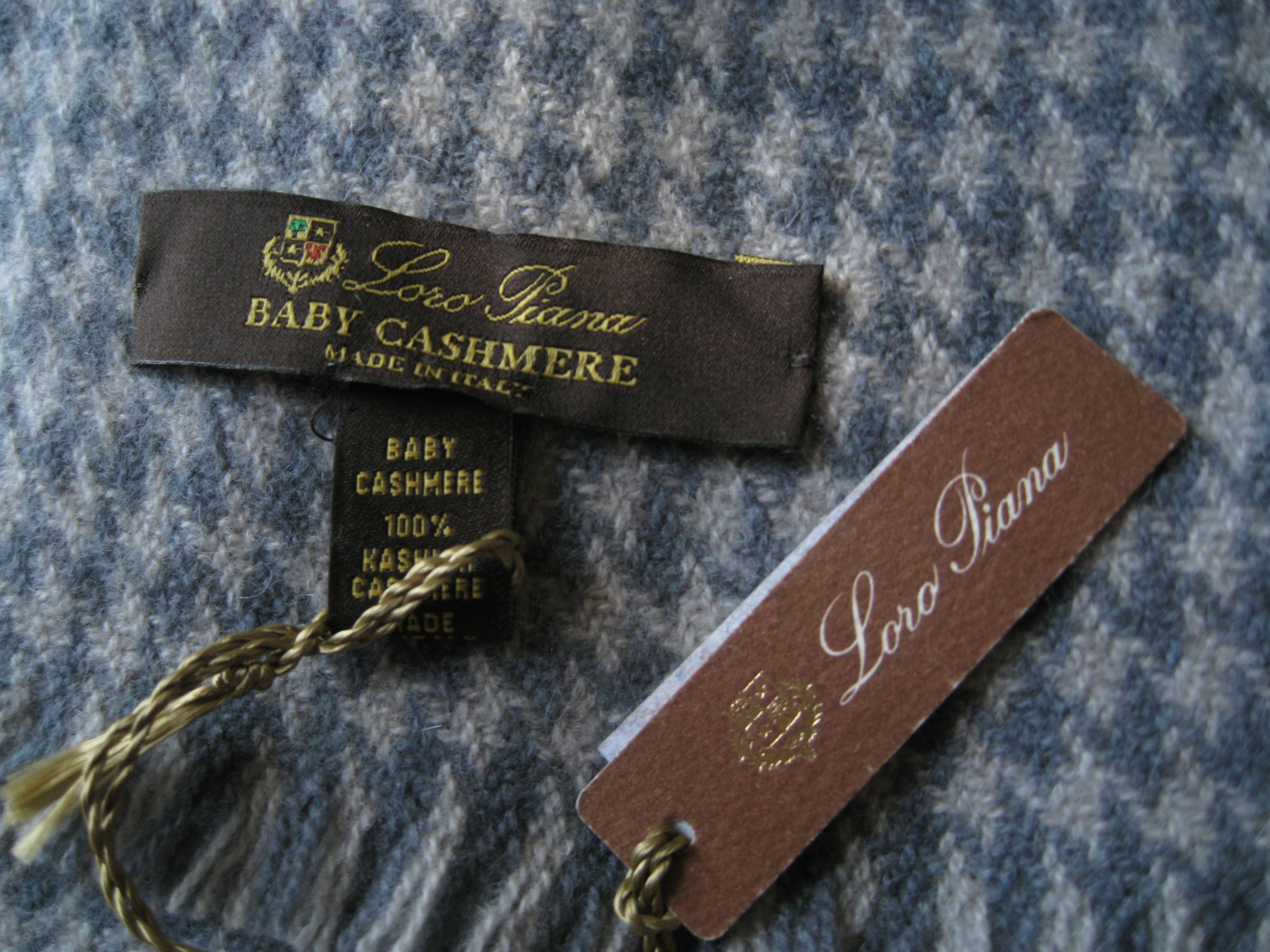 Cashmere Scarf at TAGS