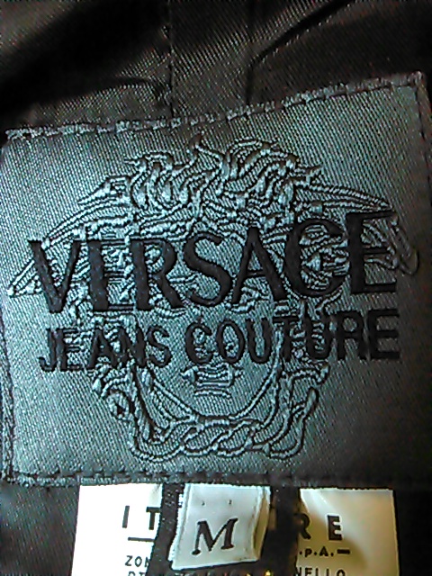 how to spot fake versace jeans