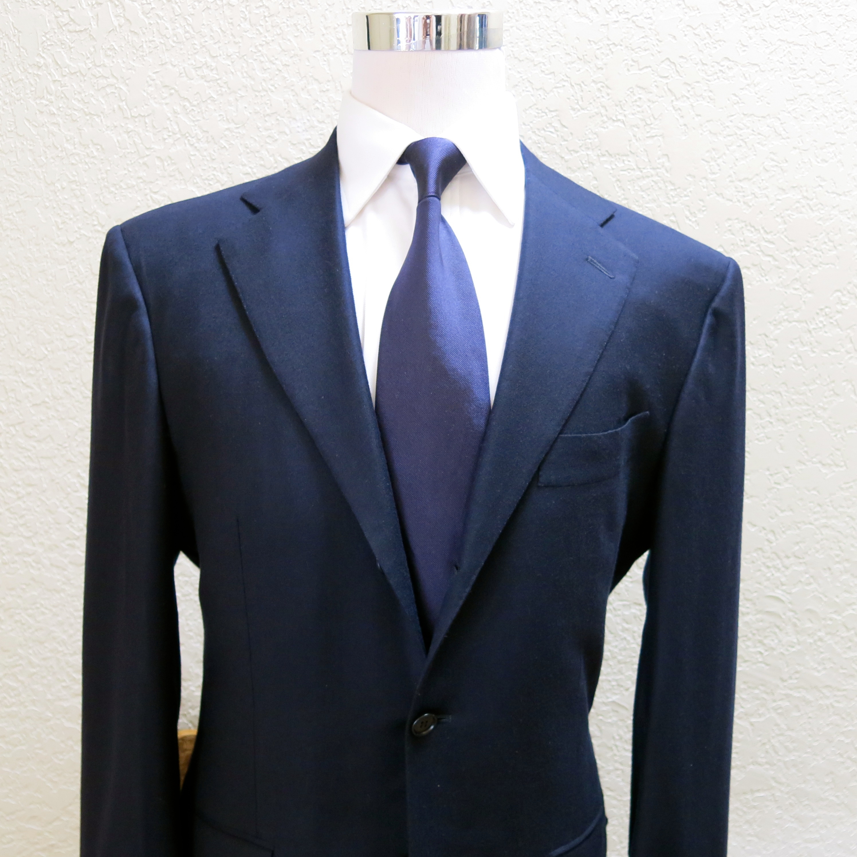 NWT 2014-2015 97% VICUNA SOLID NAVY KITON SUIT :) 44R | Styleforum