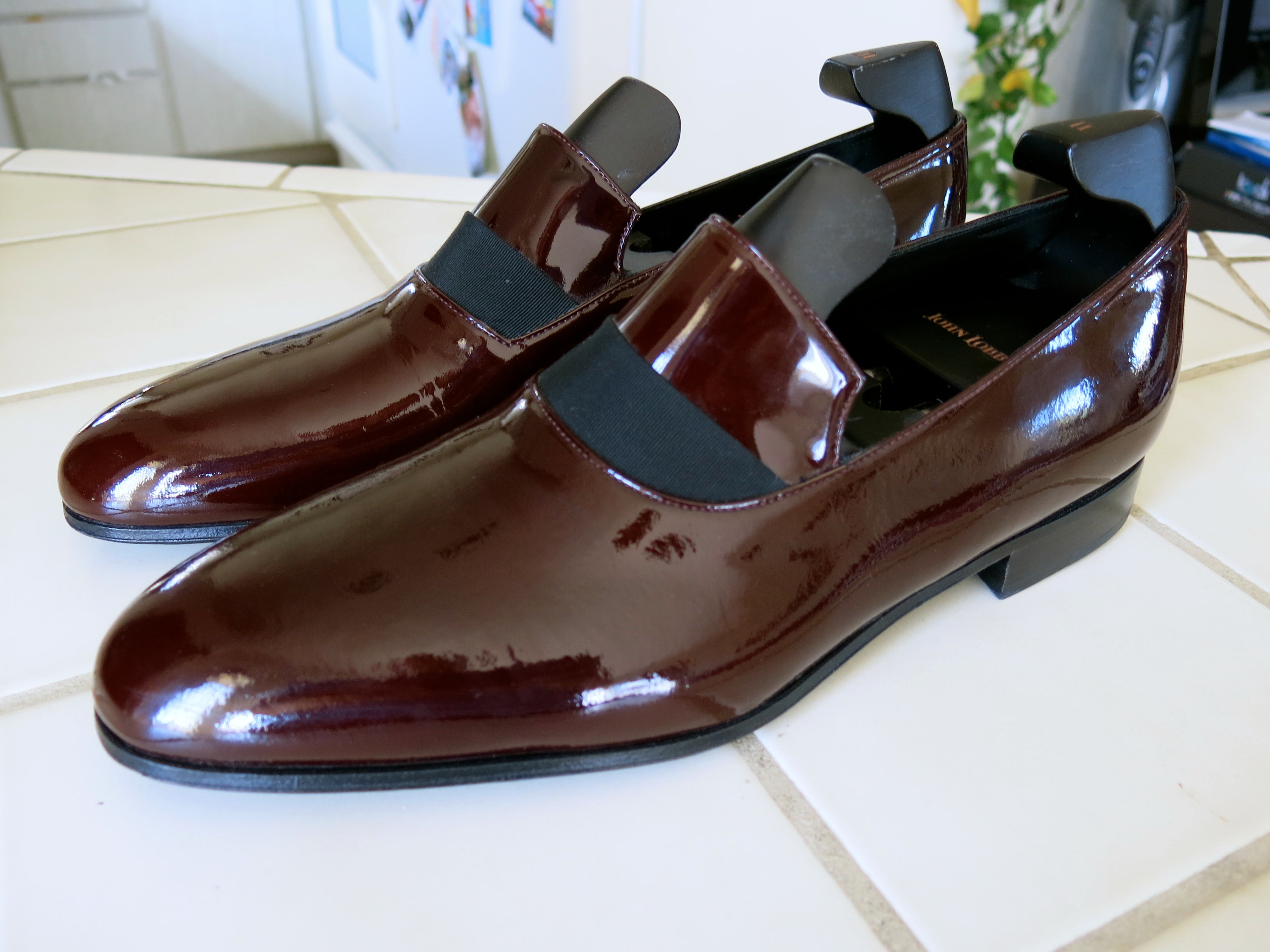 Brand New John Lobb ASTON MARTIN Limited Edition - Black Calf