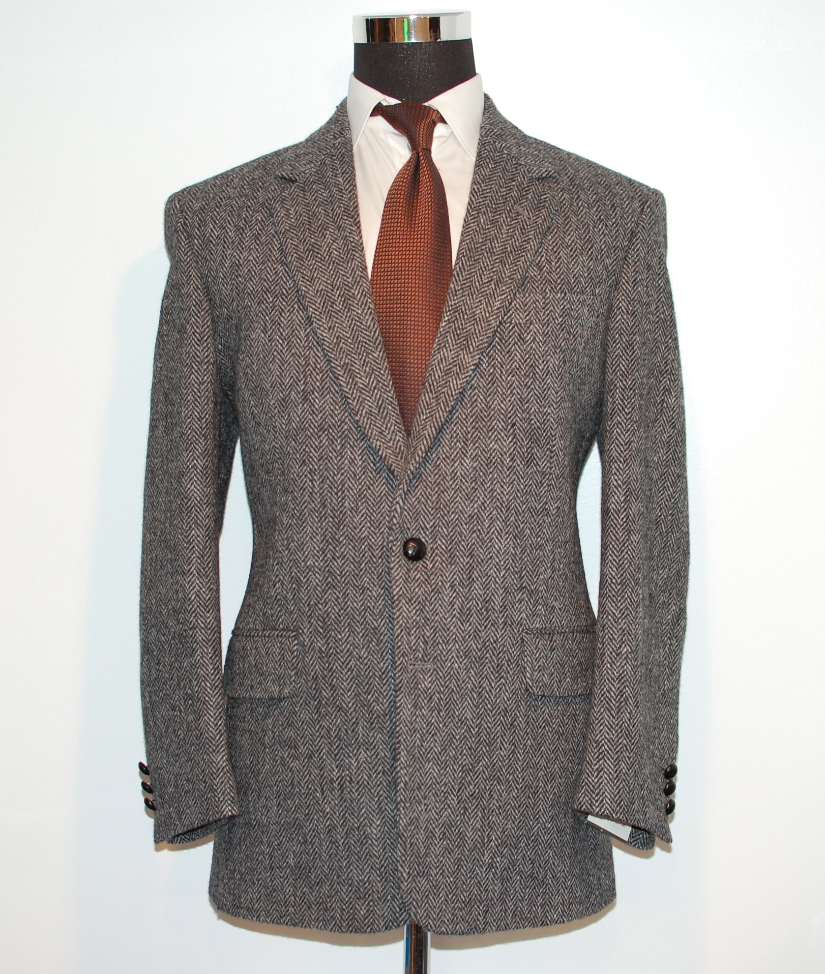 NWT 2012 Harris Tweed Jackets with SOLID WOOD Harris Tweed Hangers ...