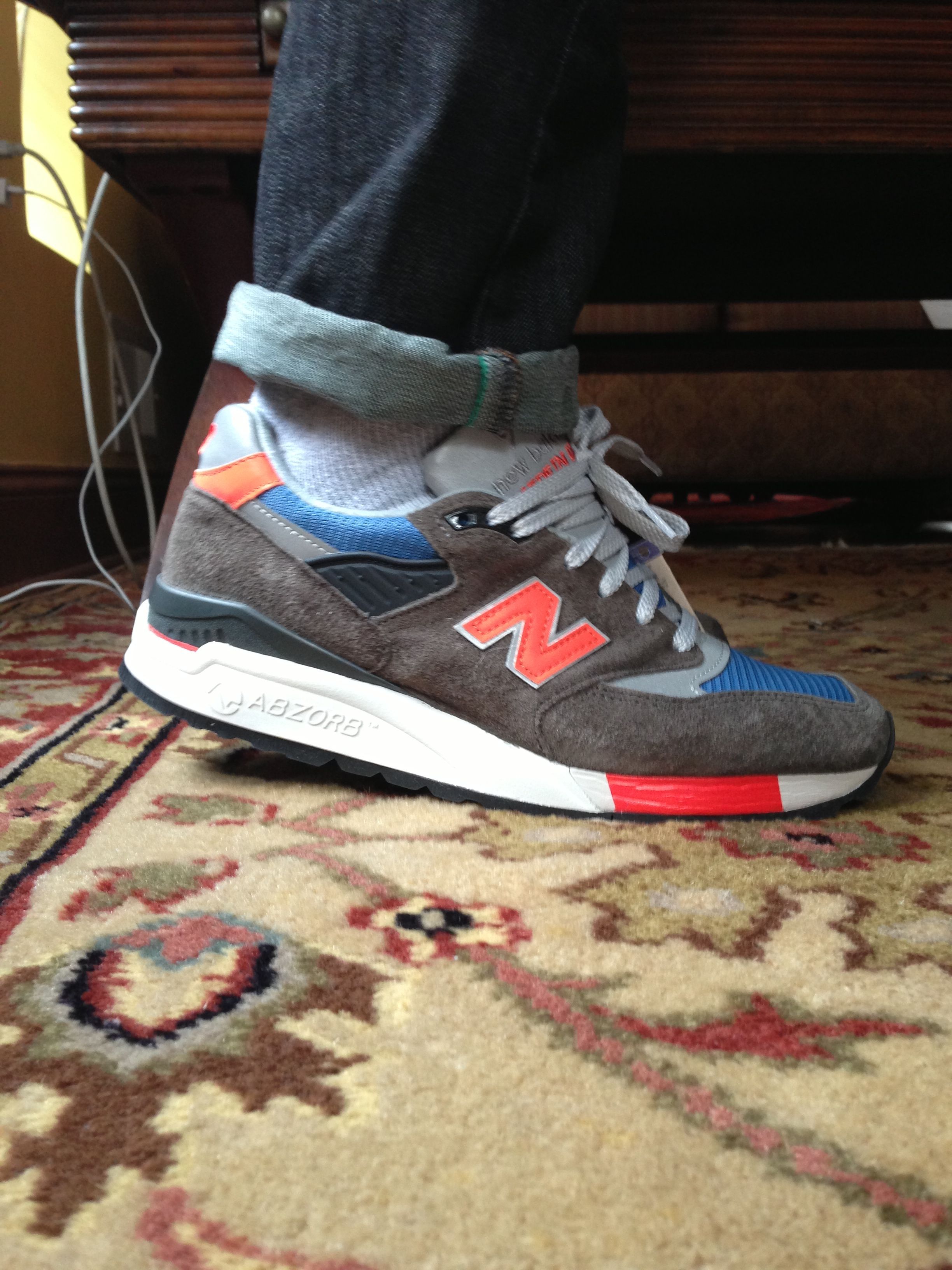 new balances with jeans