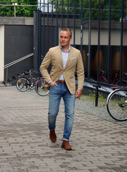 Show me your best Sport Jacket with blue jeans (and list the brand ...