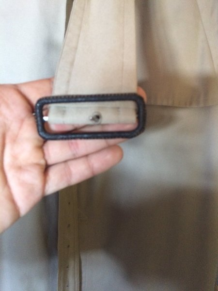 burberry trench coat buckle replacement