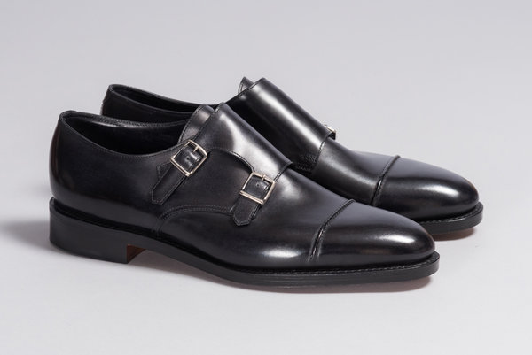 John-Lobb_William_II_Black_Museum-Calf_E_9795_Last.jpg