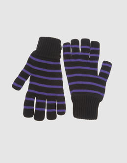 Wesc Gloves