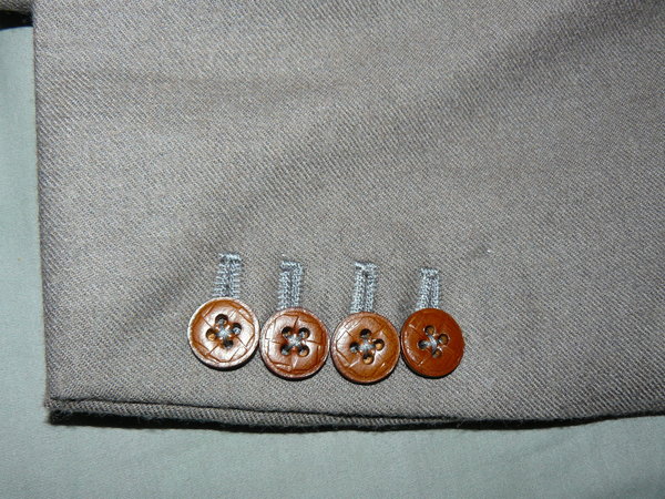 Taupe Sport Coat Sleeve Buttons.JPG