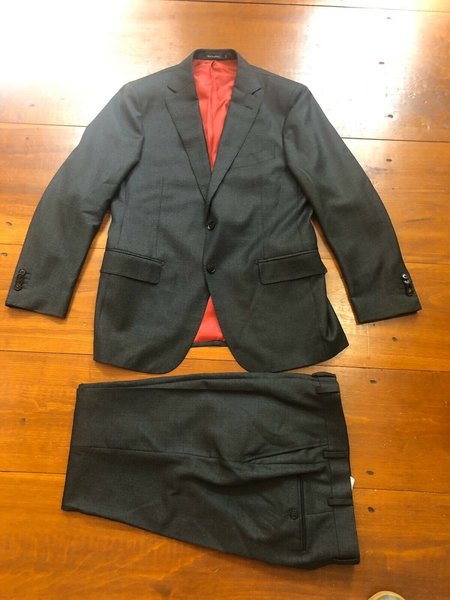 suit2.jpg