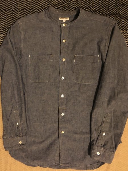 Engineered Garments band collar chambray bd shirt in Size L (cotton).jpg