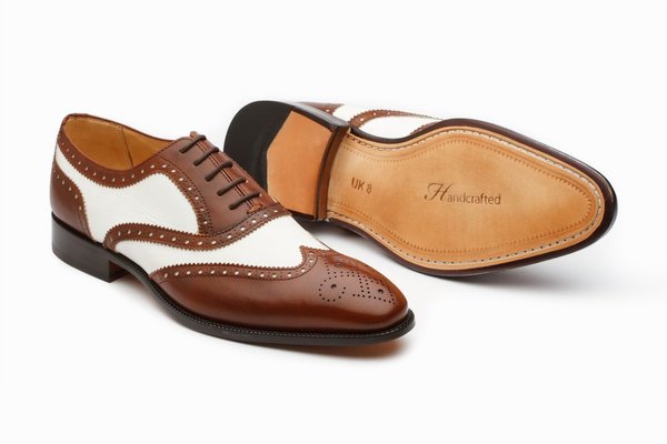 oxfords-spectator-wingtip-oxford-brown-white-2_1080x.jpg