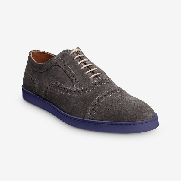 grey-strandsneaker-blue-cup-angle.jpg