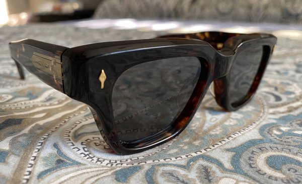 JMM Dark Havana Fellini_grey polarized lenses.jpg