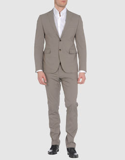 Pino Lerario Suit