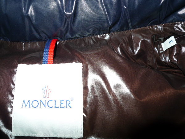 what is a size 3 in moncler