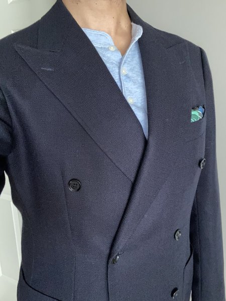 Ring Jacket Navy Blazer Balloon Wool_closeup.jpg