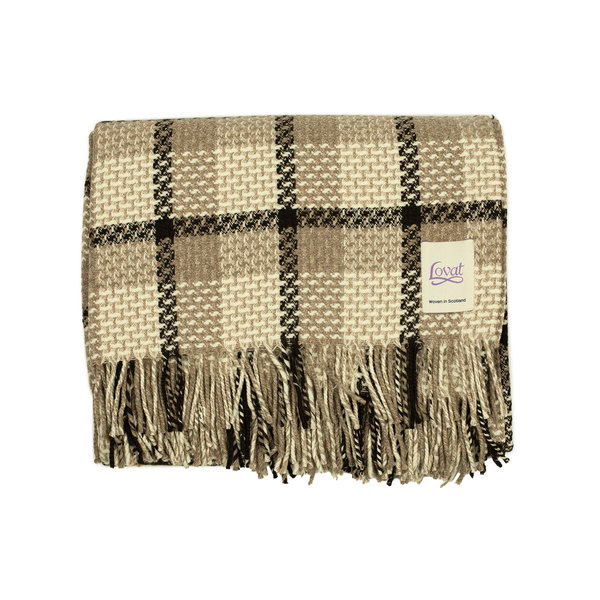 Lovat_Mills_Fall_Winter_2022_FW22_Coorie_Doon_nairn_checked_lambswool_throw_blanket (2).jpg