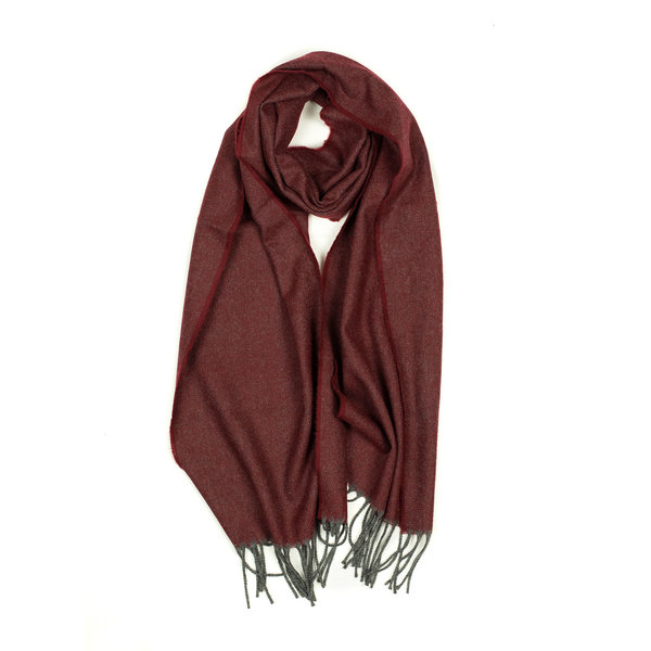 Lovat_Mills_Fall_Winter_2022_FW22_herringbone_cashmere_scarf_excite_burgundy_grey (3).jpg