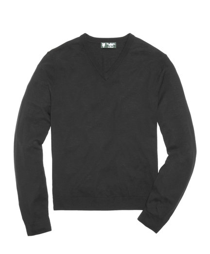 Brooks Brothers Lightweight Saxxon Wool V-Neck Sweater