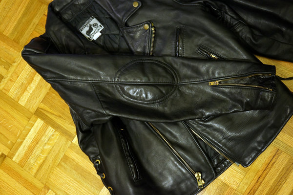 leather3.jpg