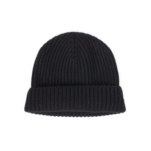 William_Lockie_Scotland_Ribbed_hat_in_Black_4-ply_pure_cashmere (2).jpg