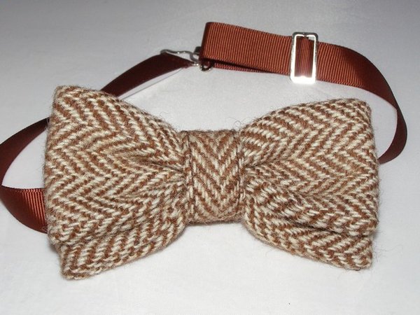 wool bow tie.jpg