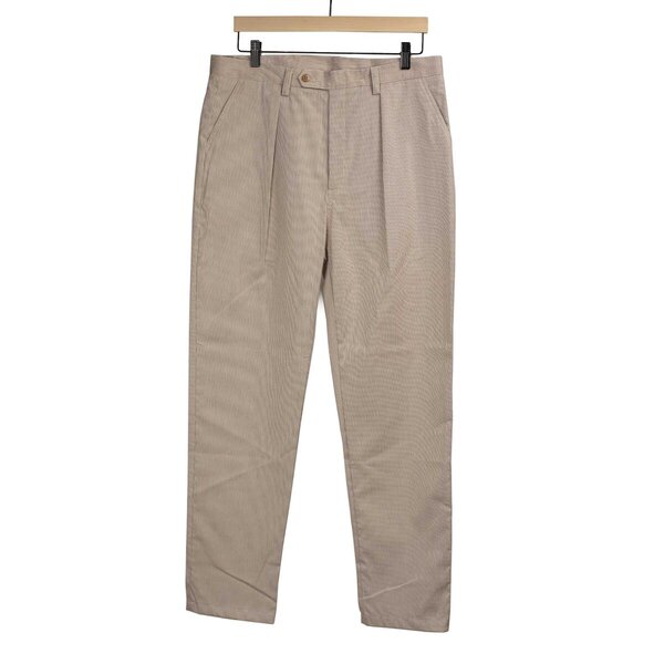 CAMO_Made_In_Biella_Italy_Spring_Summer_2024_SS24_Comanche_classic_trousers_in_beige_and_brown...jpg
