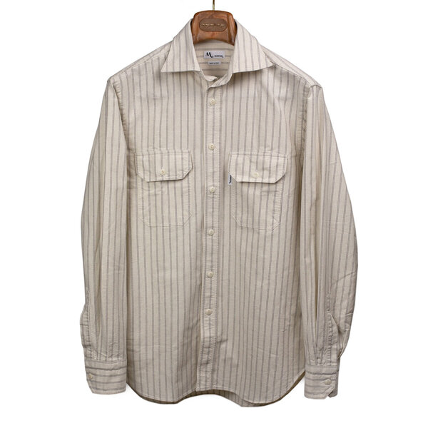 Doppiaa_Made_in_Italy_Spring_Summer_2024_SS24_Aantero_work_shirt_in_striped_blue_cotton_oxford...jpg