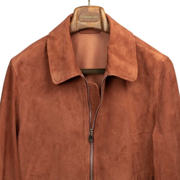 Valstar_Made_in_Italy_Spring_Summer_2024_SS24_Gordon_jacket_in_Terra_di_Siena_rust_suede (9).jpg