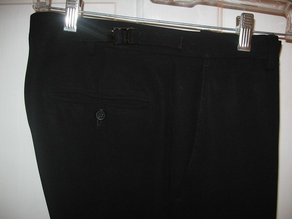 blk gucci cargo pants 2.JPG