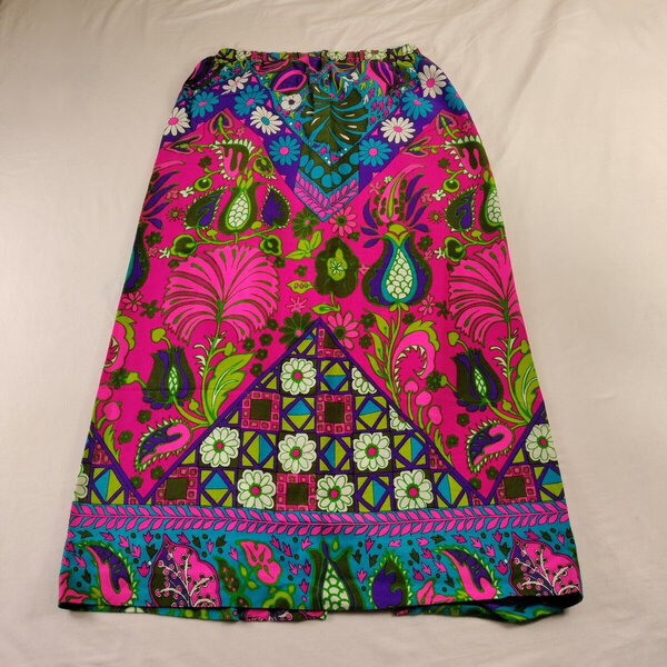 Alice Polynesian Designs Skirt.jpg