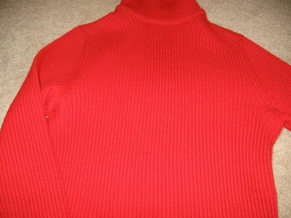 d square tneck 5.JPG