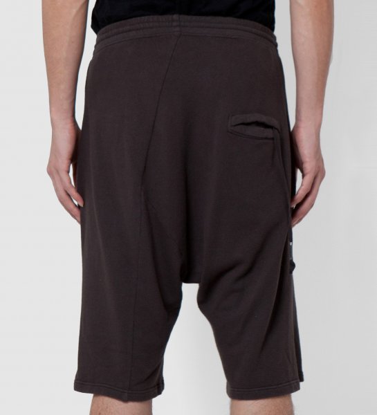 Doma-dark-grey-shorts_4.jpg